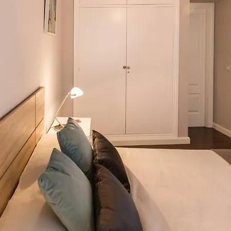 Apto. San Bernardo La Buhaira Apartment